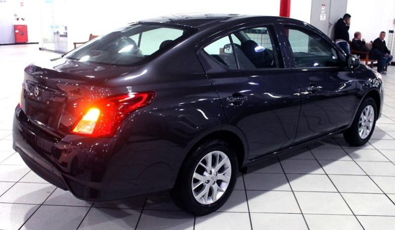 nissan versa 2021 0km está na j motors sp market