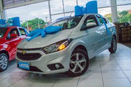 chevrolet-prisma-1-4-ltz-automatico-2017-2018-prata (1)